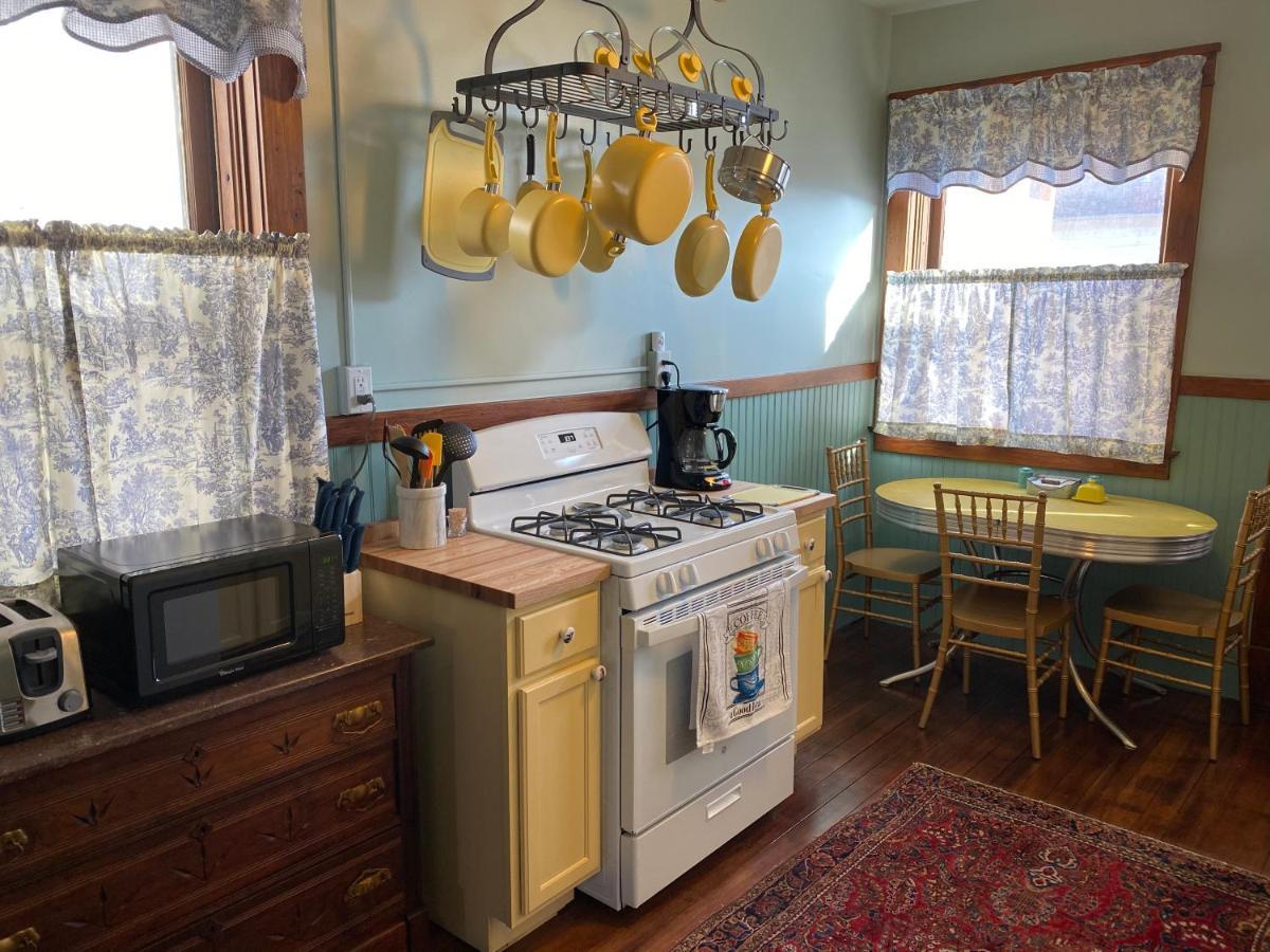 The Edmond An 1887 Arts & Crafts Gem Διαμέρισμα Saint Joseph Εξωτερικό φωτογραφία